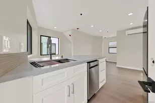 1026 Pascoe, San Diego, CA 92103 - Photo 10