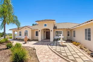 15043 Saddle Creek Dr, Valley Center, CA 92082 - Photo 2