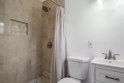  152 E Oxford Street, Chula Vista, CA 91911 - Photo 14