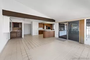 1685 Calle De Cinco, La Jolla, CA 92037 - Photo 12