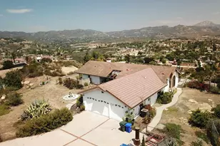 13676 Bear Mountain Way, Jamul, CA 91935 - Photo 2