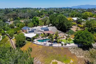 1473 Singletree Pl, Fallbrook, CA 92028 - Photo 2