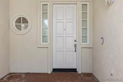  672 Inverlochy Drive, Fallbrook, CA 92028 - Photo 4