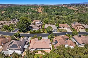 672 Inverlochy Dr, Fallbrook, CA 92028 - Photo 50
