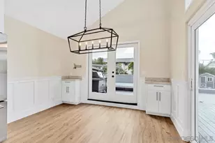 1987 Chacledony St, San Diego, CA 92109 - Photo 4