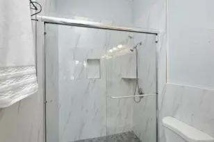 8310 Regents Rd, San Diego, CA 92122 - Photo 28