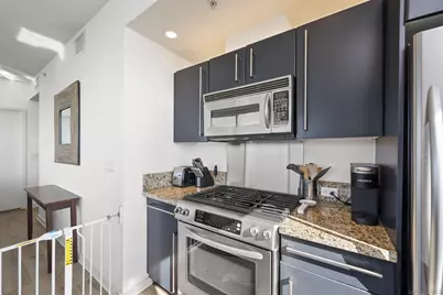  321 10th Ave. #2208, San Diego, CA 92101 - Photo 10