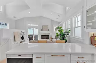 943 F Ave, Coronado, CA 92118 - Photo 14