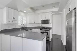 7904 Caminito Dia, San Diego, CA 92122 - Photo 2