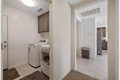  1976 W Ambassador Way, Hanford, CA 93230 - Photo 24