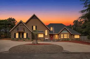882 Alpine Heights Rd, Alpine, CA 91901 - Photo 2