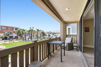  817 Jersey Ct, San Diego, CA 92109 - Photo 16