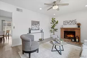 7780 Embry Point, San Diego, CA 92126 - Photo 4