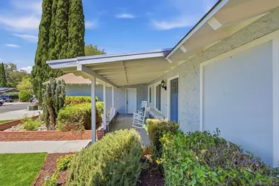  13736 Woodgate Pl, Poway, CA 92064 - Photo 4