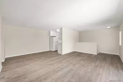  10524 Caminito Rimini, San Diego, CA 92129 - Photo 4