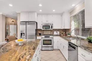 1305 Calle Goya, Oceanside, CA 92056 - Photo 12