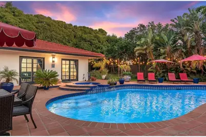  1005 Solymar Drive, La Jolla, CA 92037 - Photo 2