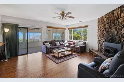  133 La Cresta Heights Rd, El Cajon, CA 92021 - Photo 6