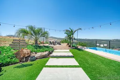  28742 Twin Oaks Valley, Vista, CA 92084 - Photo 34