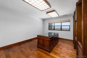855 Muirlands Dr, La Jolla, CA 92037 - Photo 22