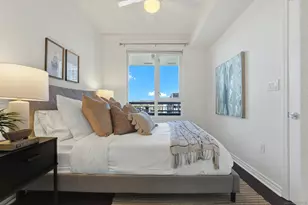 300 W Beech St, San Diego, CA 92101 - Photo 16