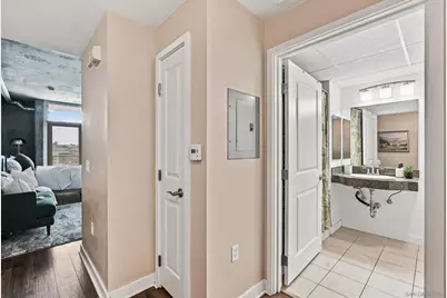  1080 Park Blvd #708, San Diego, CA 92101 - Photo 16