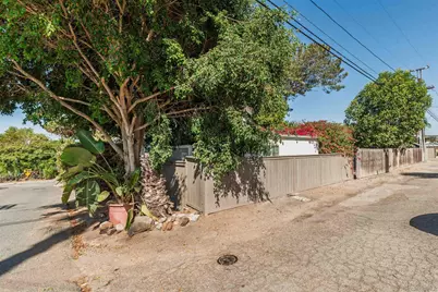  2287 Manchester Ave #N/A, Cardiff by the Sea, CA 92007 - Photo 10