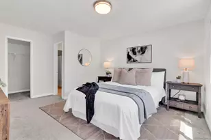 7425 Charmant Dr, San Diego, CA 92122 - Photo 16