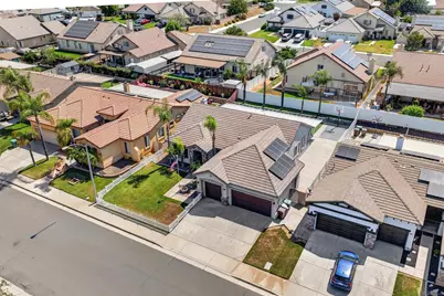  1166 Brookmeade Cir, Beaumont, CA 92223 - Photo 10