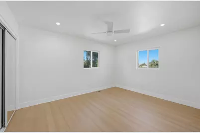  112 Country Club Drive, Chula Vista, CA 91911 - Photo 20