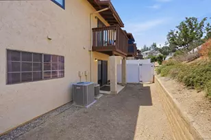 440 Citracado Prkw, Escondido, CA 92025 - Photo 32