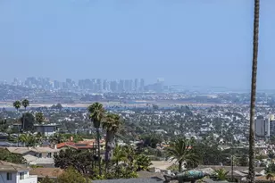 5832 La Jolla Corona Dr, La Jolla, CA 92037 - Photo 2