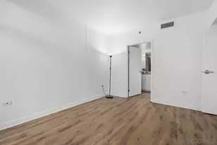 425 W Beech St, San Diego, CA 92101 - Photo 28