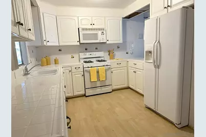  3314 Don Tomaso Drive, Carlsbad, CA 92010 - Photo 2