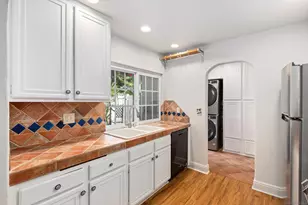1248 Evergreen Dr, Encinitas, CA 92007 - Photo 8