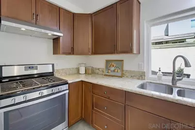  10854 Macouba Pl, San Diego, CA 92124 - Photo 10