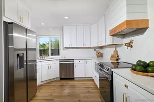 2031 Shadytree Ln, Encinitas, CA 92024 - Photo 6
