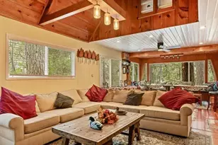 27961 Rainbow Dr, Lake Arrowhead, CA 92352 - Photo 8