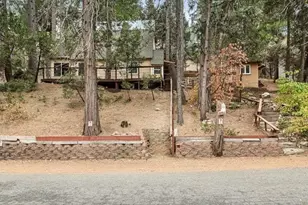 27961 Rainbow Dr, Lake Arrowhead, CA 92352 - Photo 1