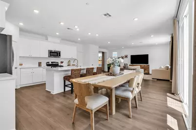  34470 Sakura, French Valley, CA 92596 - Photo 14