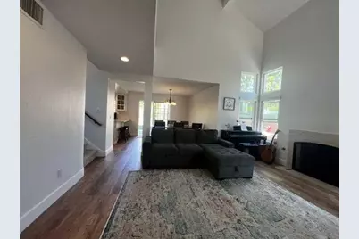  2626 Cove Ct, Vista, CA 92081 - Photo 8