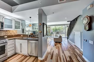 321 Tenth Ave, San Diego, CA 92101 - Photo 12