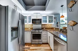 321 Tenth Ave, San Diego, CA 92101 - Photo 16