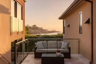 1828 Spindrift Dr, La Jolla, CA 92037 - Photo 38