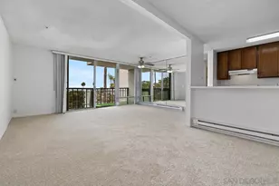 727 Sapphire St, San Diego, CA 92109 - Photo 4