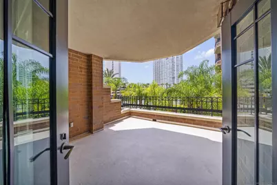  500 W Harbor Drive #318, San Diego, CA 92101 - Photo 6