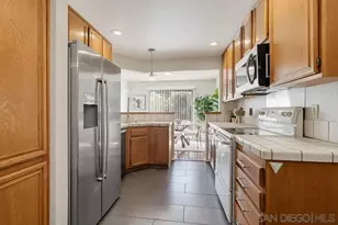 8391 Suntree Pl, San Diego, CA 92119 - Photo 10