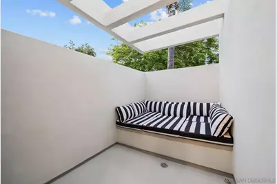  7376 Fay Ave, La Jolla, CA 92037 - Photo 36