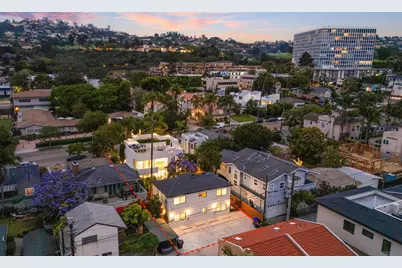  7376 Fay Ave, La Jolla, CA 92037 - Photo 2