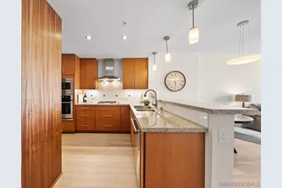  325 7th Ave #1901, San Diego, CA 92101 - Photo 4